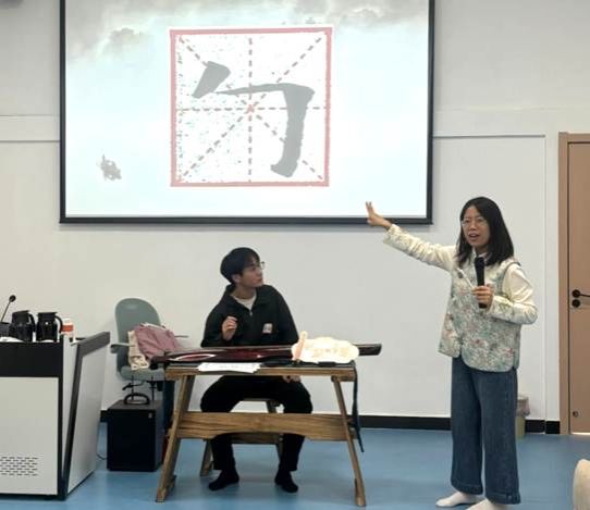 微信图片_20251202155635_103_384